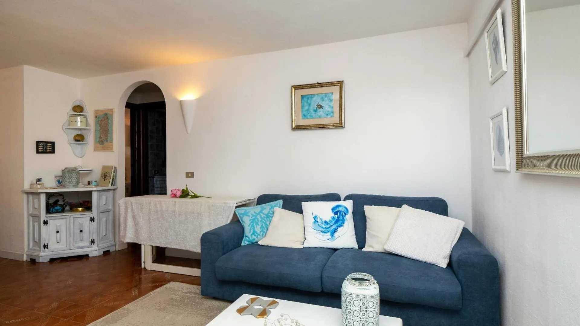 Centro Servizi Marinella Marinella  Italien