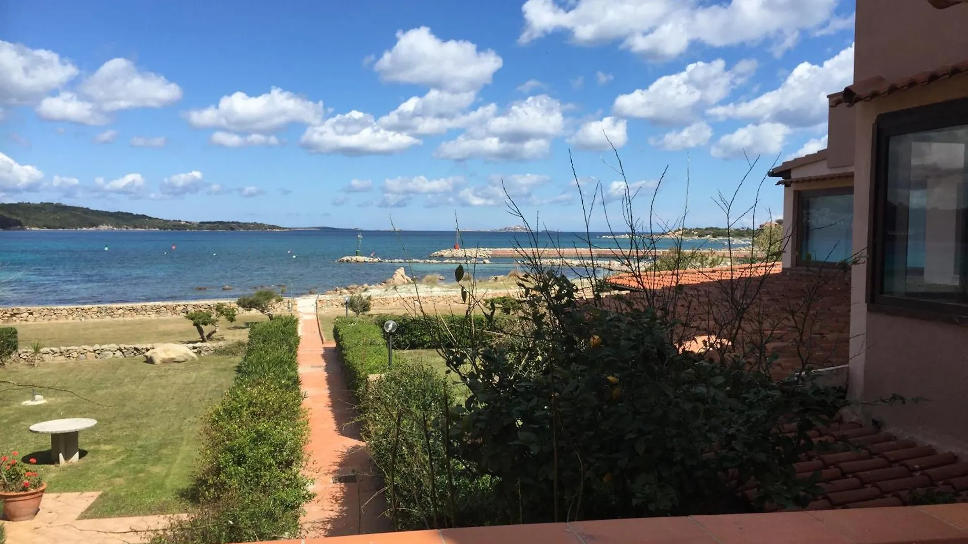 Centro Servizi Marinella Marinella  Marinella (Sardinia)